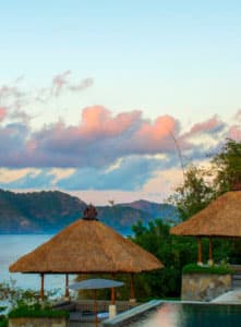 چرا برخی مکانها آرامش عجیب دارند؟